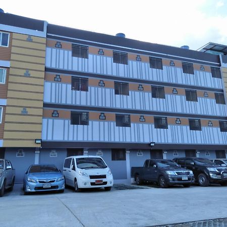 Rinrada Place Hotel Ubon Ratchathani Exteriér fotografie